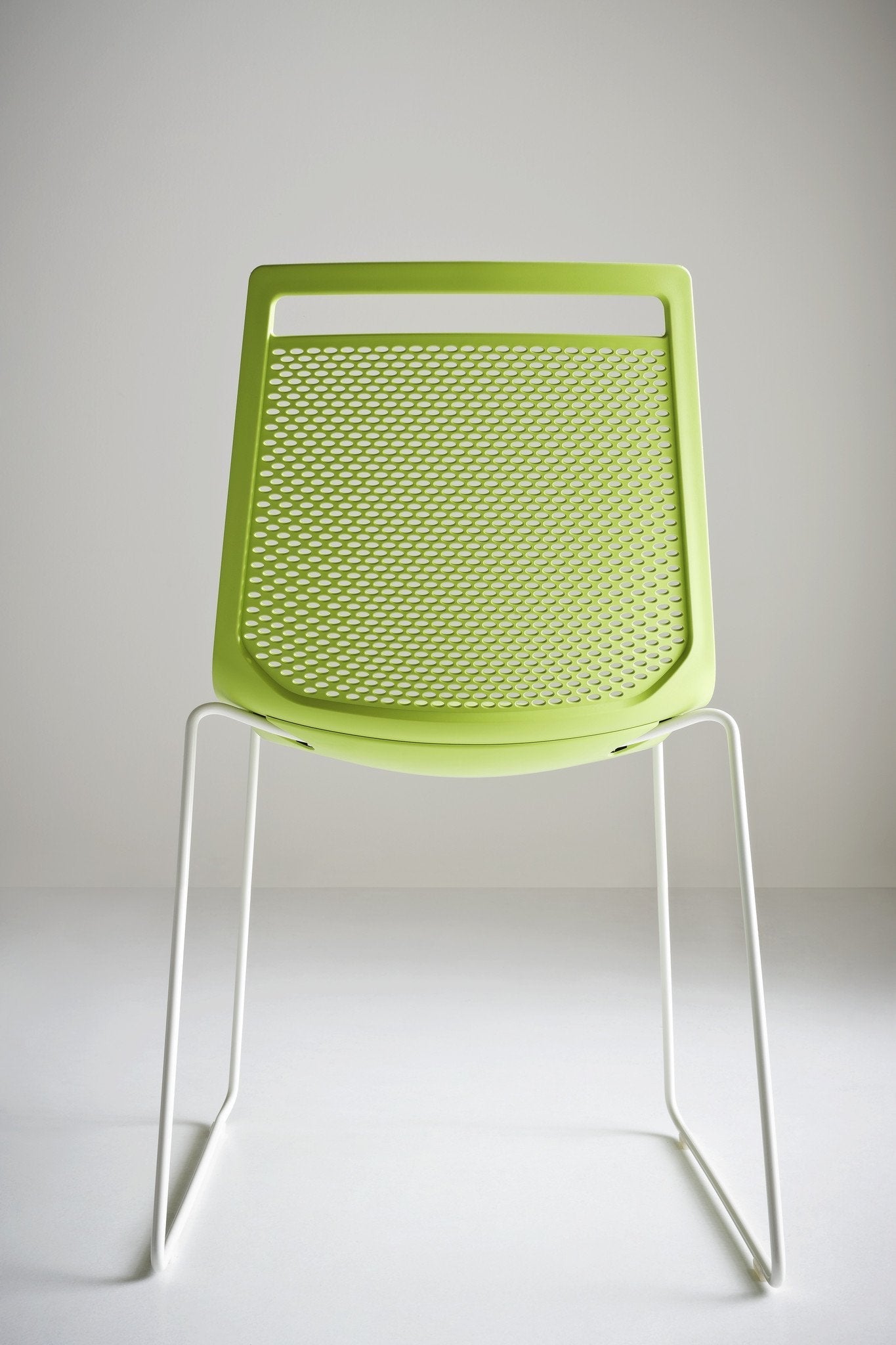 Akami S Side Chair-Contract Furniture Store for hospitality, leisure & commercial projects