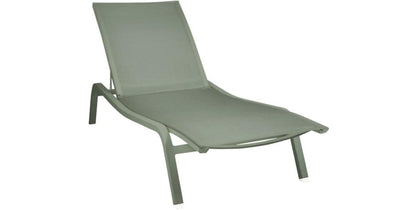 Alizé 8906 Lounger-Contract Furniture Store for hospitality, leisure & commercial projects