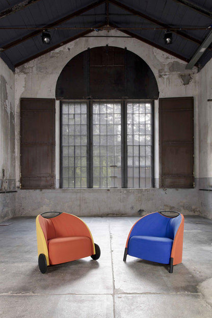 Biga Lounge Chair-Contract Furniture Store for hospitality, leisure & commercial projects