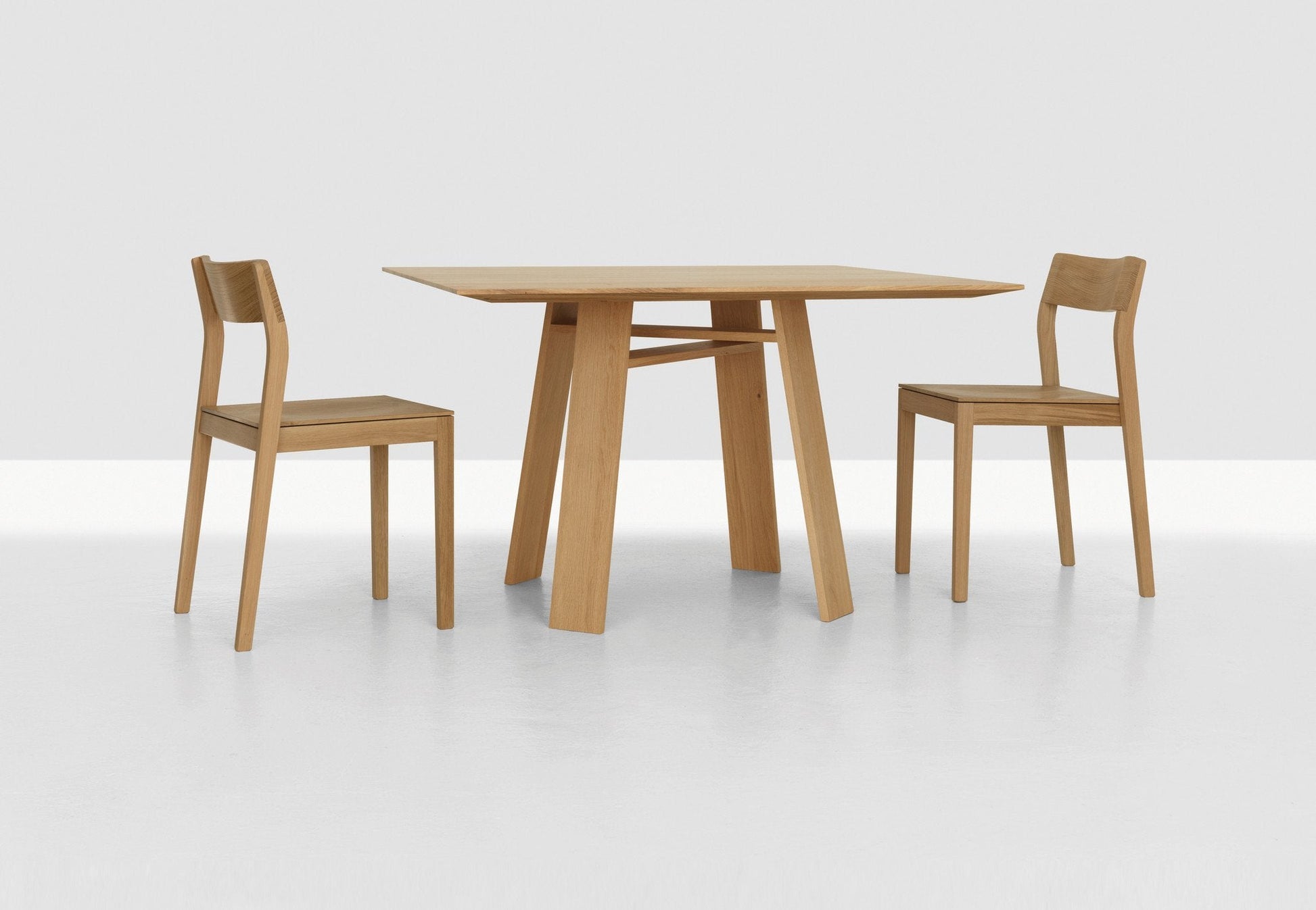 Bondt Dining Table-Zeitraum-Contract Furniture Store