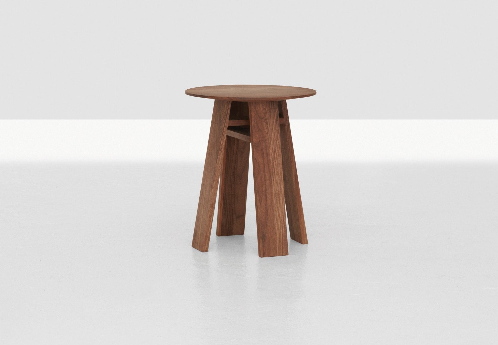 Bondt Side Table-Zeitraum-Contract Furniture Store