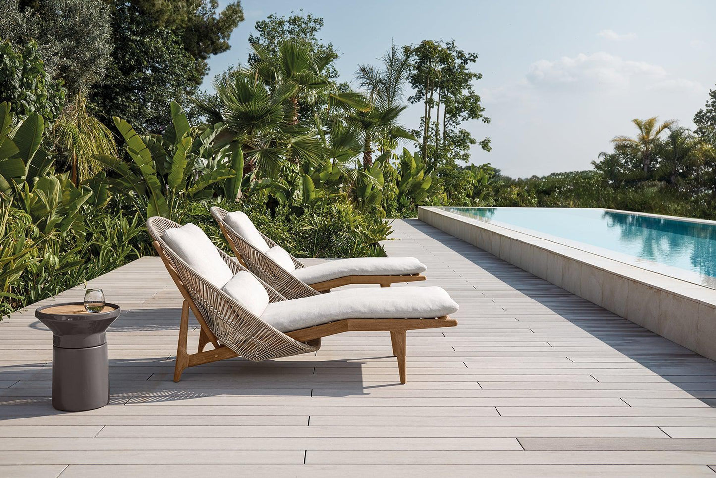 Bora Lounger-Contract Furniture Store