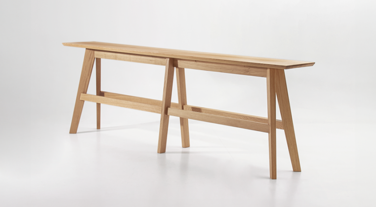 Cena High Bank Bench-Zeitraum-Contract Furniture Store