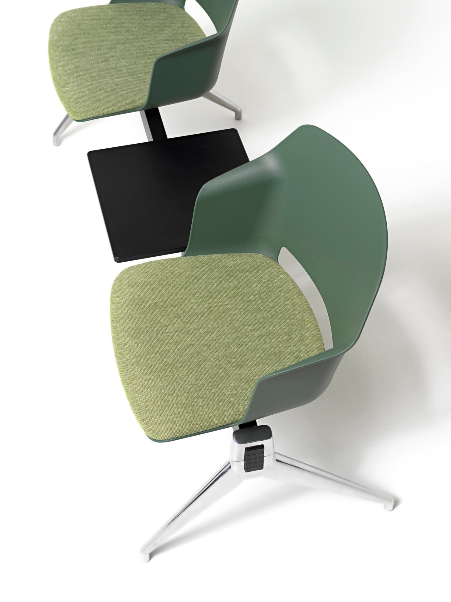 Clop Beam Seating-Contract Furniture Store for hospitality, leisure & commercial projects