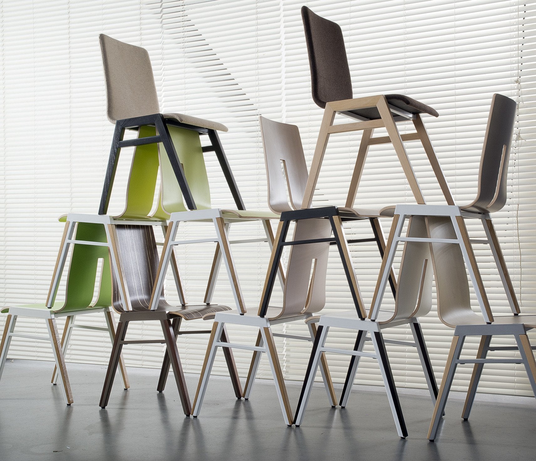 Daisy Side Chair-Contract Furniture Store for hospitality, leisure & commercial projects