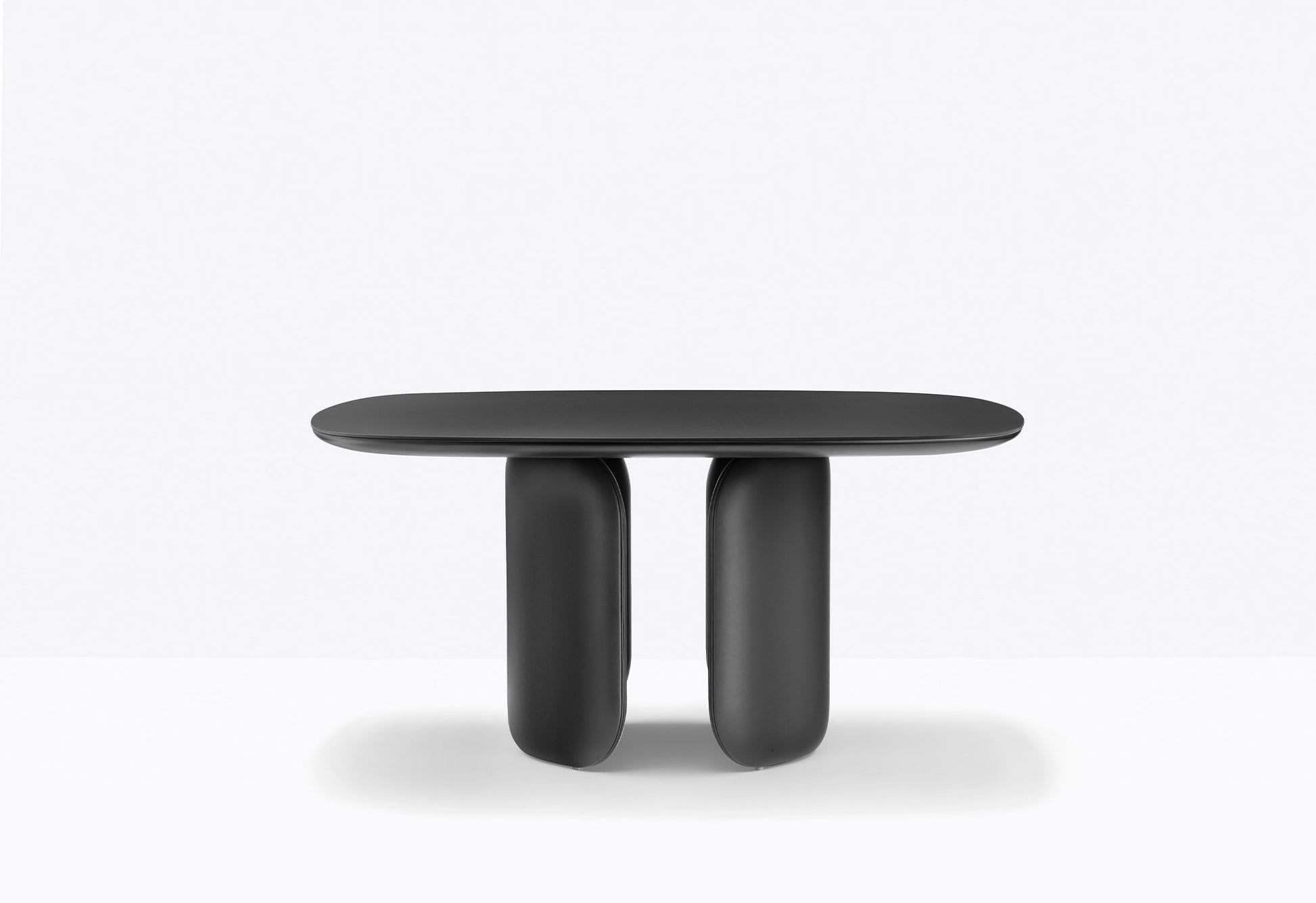 Elinor Dining Table-Contract Furniture Store for hospitality, leisure & commercial projects