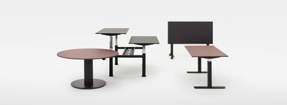 Follow Break Square Table-Contract Furniture Store for hospitality, leisure & commercial projects