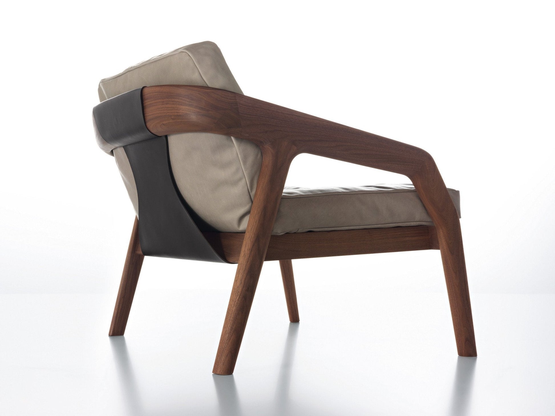 Friday 1 Lounge Chair-Zeitraum-Contract Furniture Store