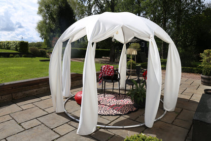 Igloo Outdoor St Tropez Dining Pod-Contract Furniture Store for hospitality, leisure & commercial projects