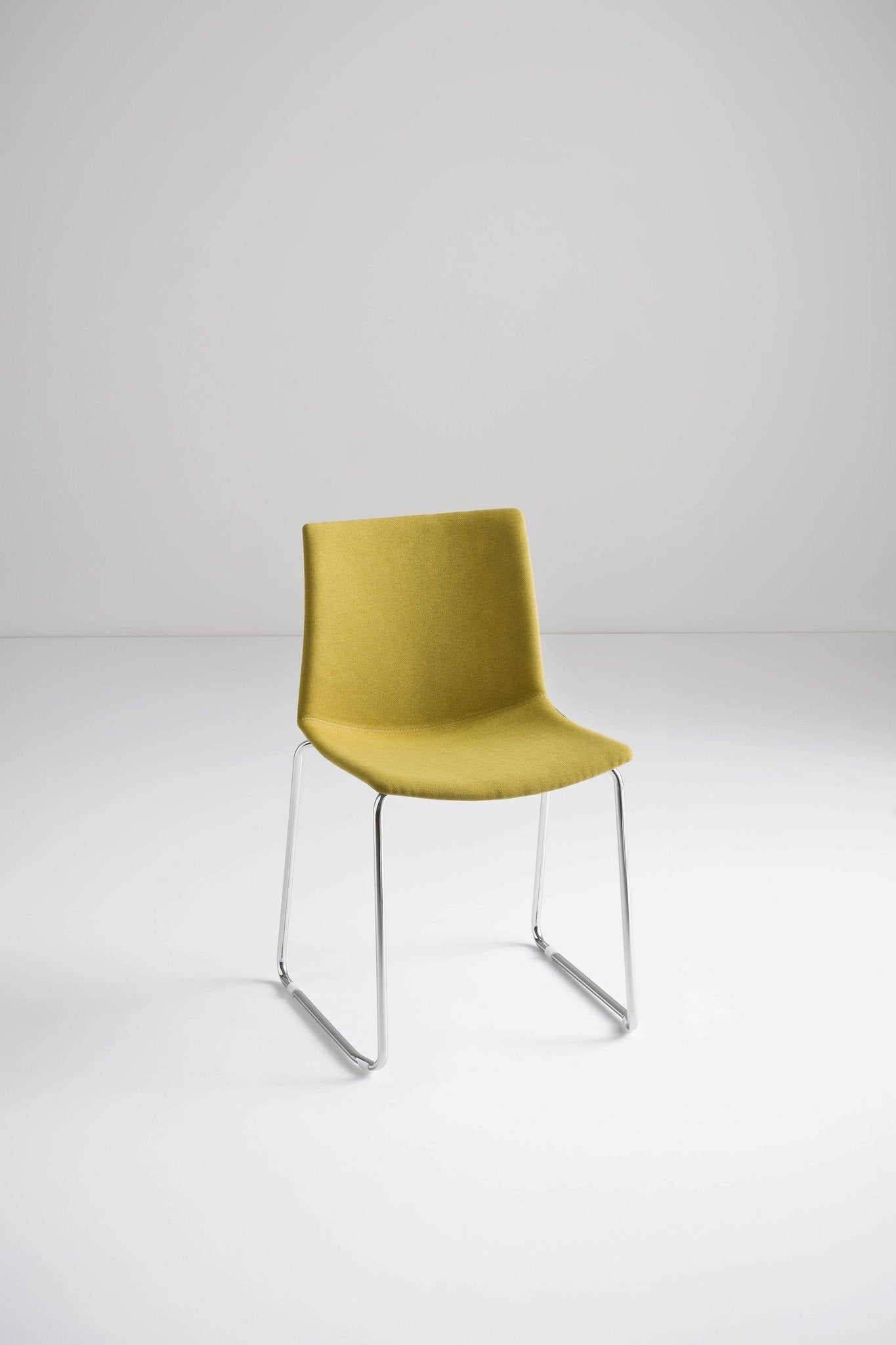 Kanvas S Front Side Chair-Contract Furniture Store for hospitality, leisure & commercial projects