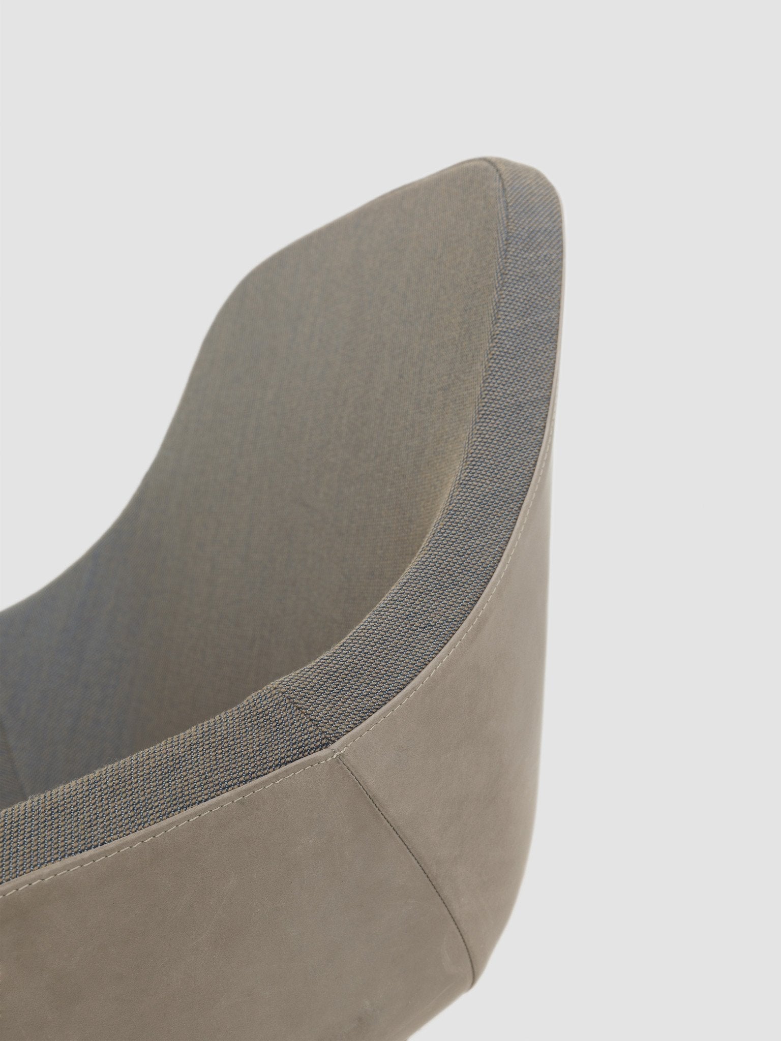 Morph Lounge Chair-Zeitraum-Contract Furniture Store