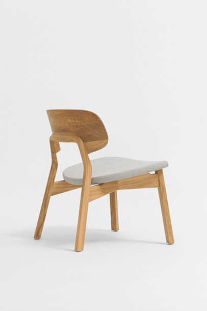 Nonoto Lounge Chair-Zeitraum-Contract Furniture Store