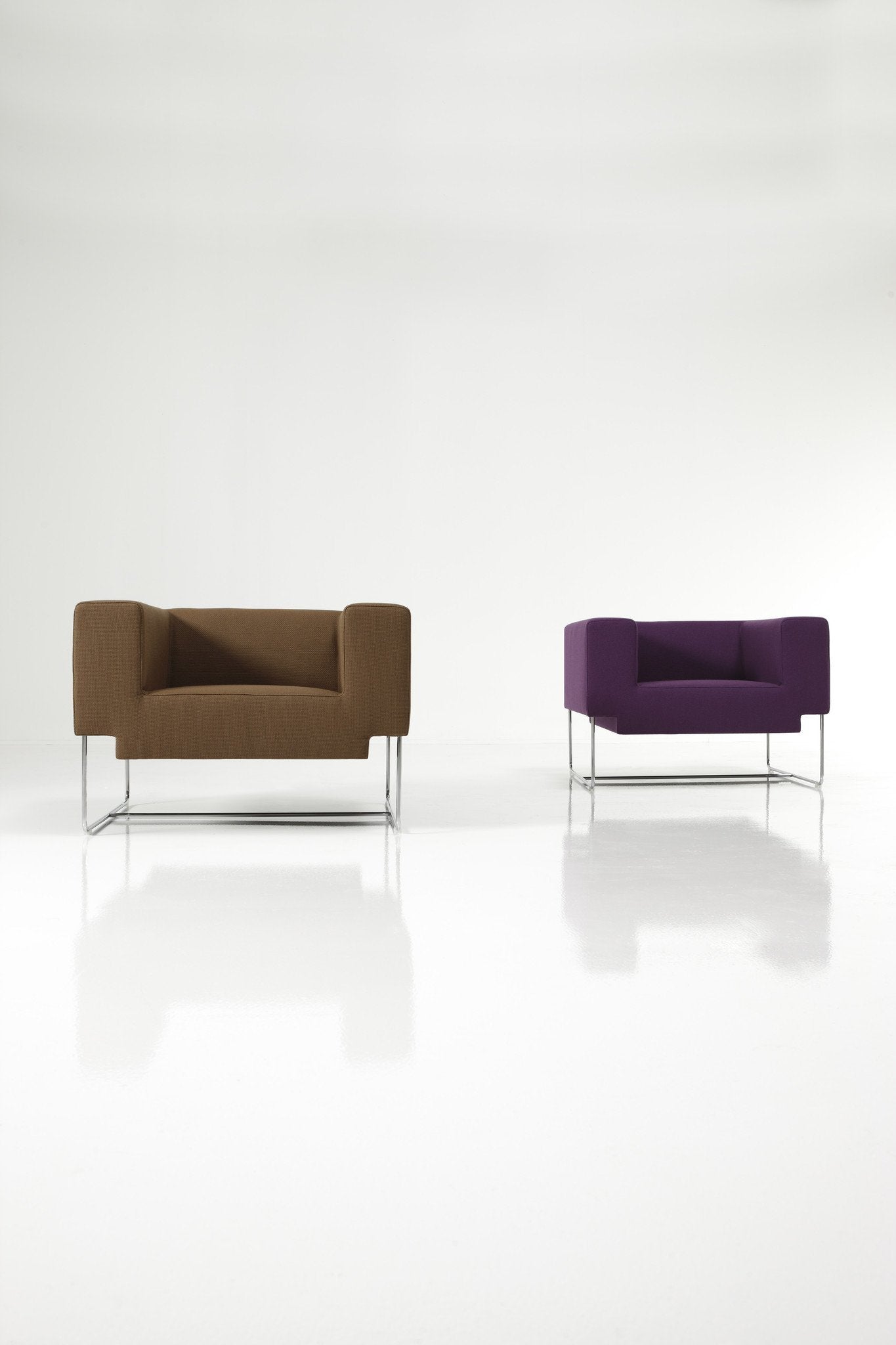 Nosso Lounge Chair-Contract Furniture Store for hospitality, leisure & commercial projects