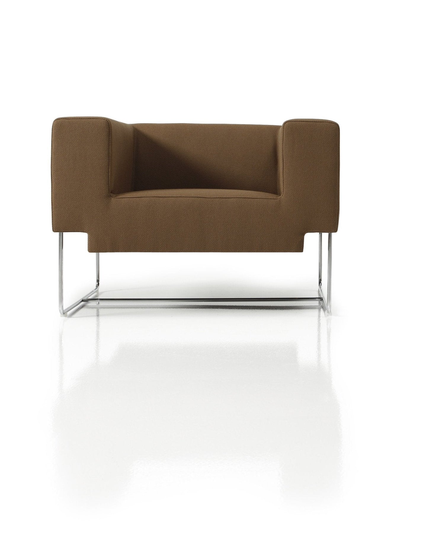 Nosso Lounge Chair-Contract Furniture Store for hospitality, leisure & commercial projects