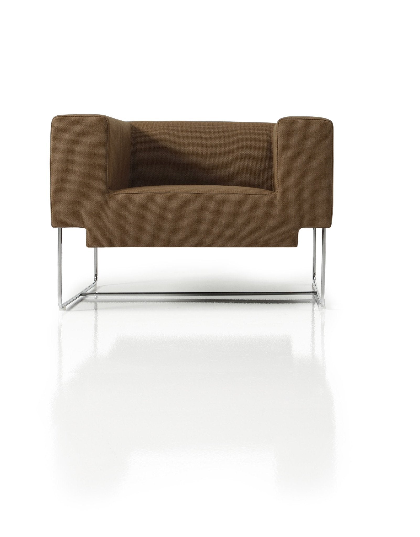 Nosso Lounge Chair-Contract Furniture Store for hospitality, leisure & commercial projects