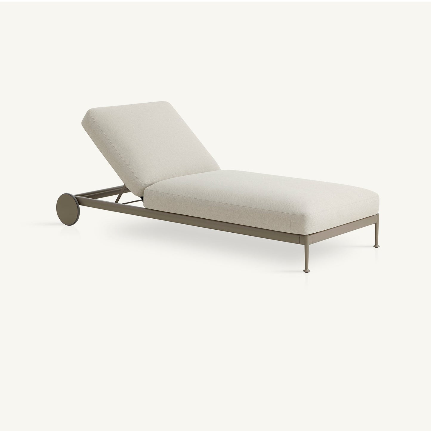 Obi C081 Chaise Longue-Contract Furniture Store for hospitality, leisure & commercial projects