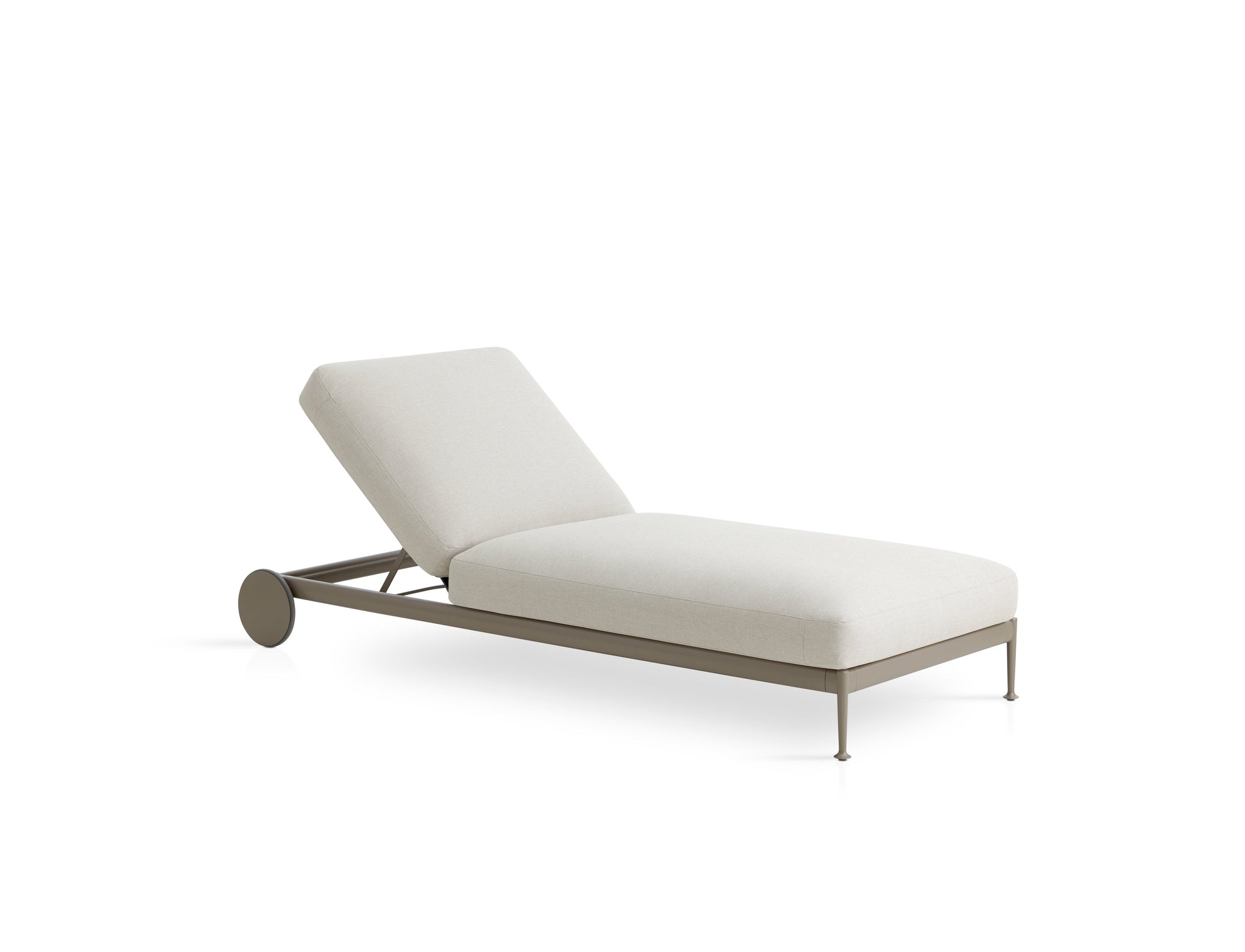 Obi C081 Chaise Longue-Contract Furniture Store for hospitality, leisure & commercial projects