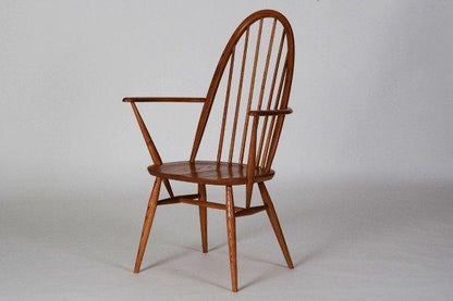 Originals Windsor Quaker Armchair-Contract Furniture Store for hospitality, leisure & commercial projects