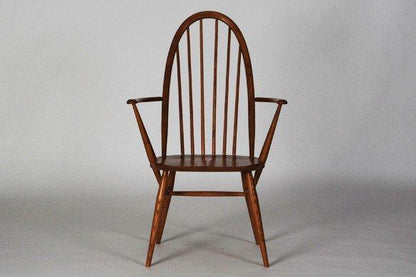 Originals Windsor Quaker Armchair-Contract Furniture Store for hospitality, leisure & commercial projects