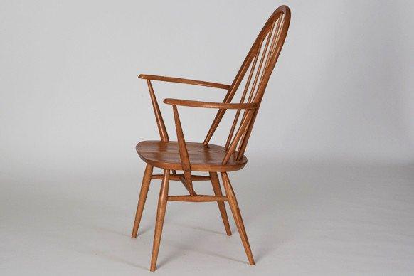 Originals Windsor Quaker Armchair-Contract Furniture Store for hospitality, leisure & commercial projects