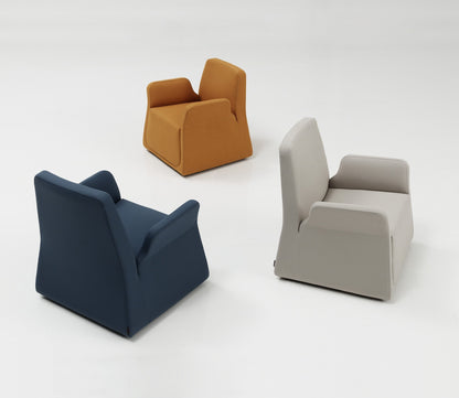 Pío-Pío Lounge Chair-Contract Furniture Store for hospitality, leisure & commercial projects