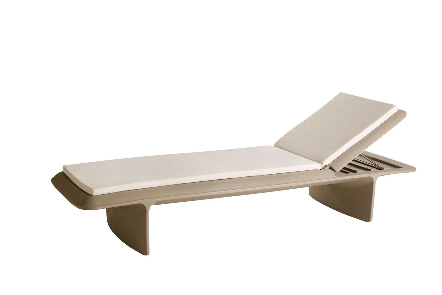 Ponente Lounger-Contract Furniture Store