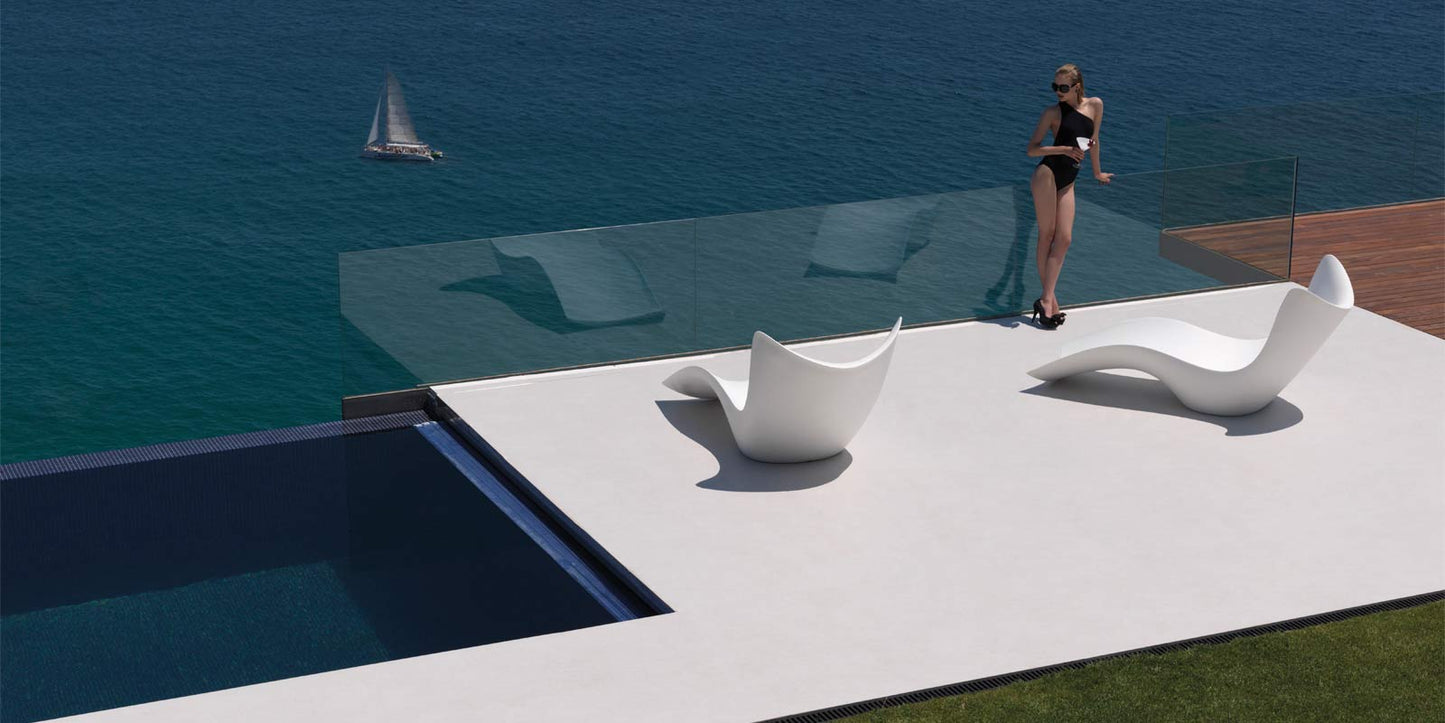 Surf Lounger-Contract Furniture Store for hospitality, leisure & commercial projects