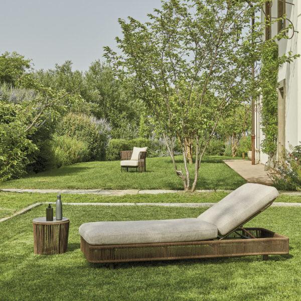 Tibidabo 2985 Lounger-Contract Furniture Store for hospitality, leisure & commercial projects