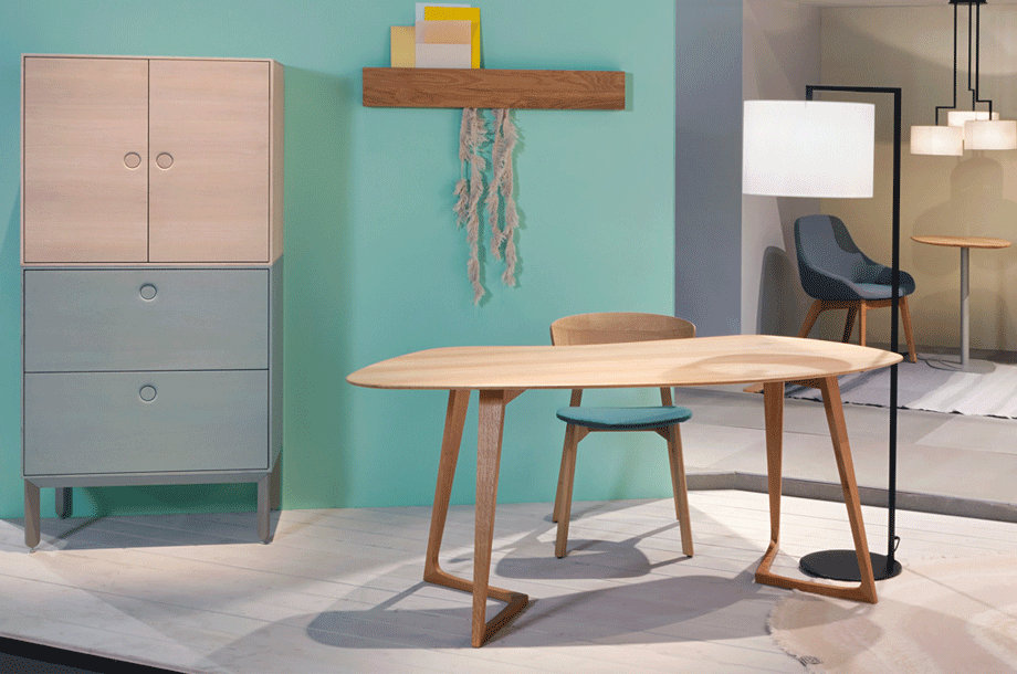 Twist Office Desk-Zeitraum-Contract Furniture Store