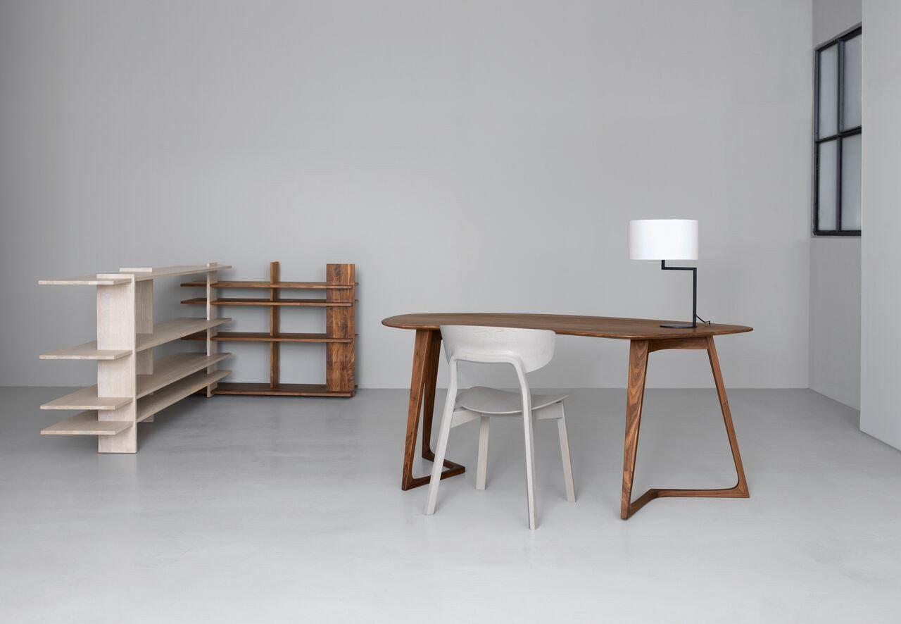 Twist Office Desk-Zeitraum-Contract Furniture Store