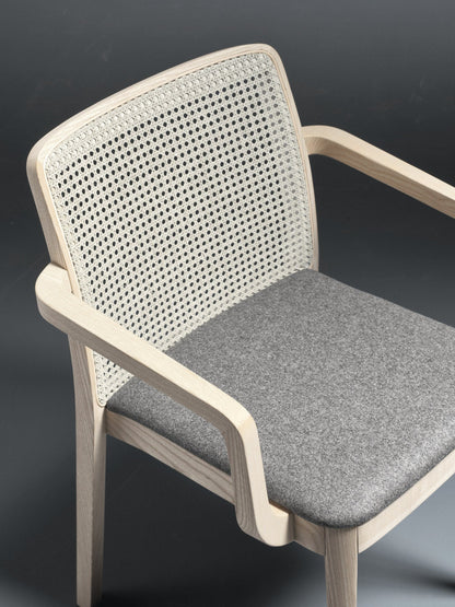 Urban Armchair-Contract Furniture Store for hospitality, leisure & commercial projects