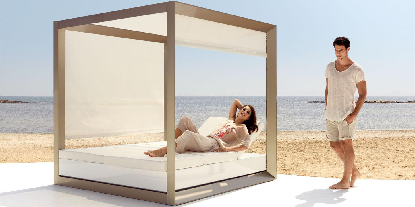 Vela Blind Canopy-Vondom-Contract Furniture Store