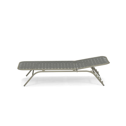 Yard 504 Lounger-Contract Furniture Store for hospitality, leisure & commercial projects